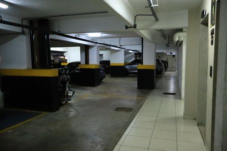 Apartamento para alugar com 47m², 1 quarto e 1 vaga Apartamento para alugar com 47m², 1 quarto e 1 vagaGaragem