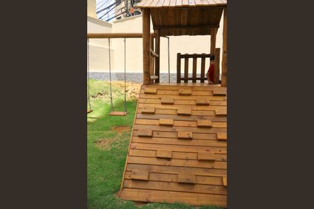 Apartamento para alugar com 47m², 1 quarto e 1 vaga Apartamento para alugar com 47m², 1 quarto e 1 vagaÁrea comum - Playground