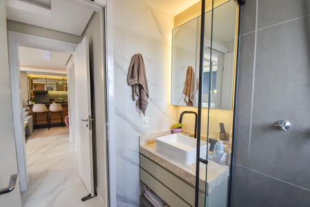 Apartamento à venda com 84m², 2 quartos e 1 vagaBanheiro da suíte