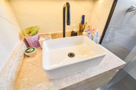 Apartamento à venda com 84m², 2 quartos e 1 vagaBanheiro da suíte