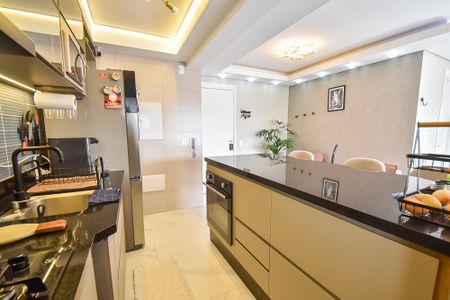 Apartamento à venda com 84m², 2 quartos e 1 vagaCozinha