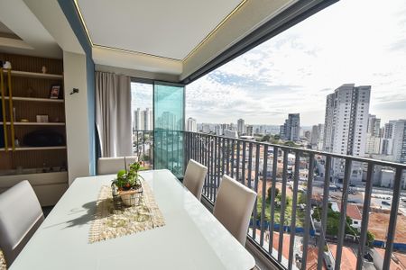 Apartamento à venda com 84m², 2 quartos e 1 vagaVaranda