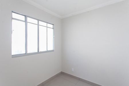 Quarto 2 de casa à venda com 2 quartos, 65m² em Venda Nova, Belo Horizonte