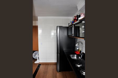 Apartamento à venda com 45m², 2 quartos e 1 vaga Apartamento à venda com 45m², 2 quartos e 1 vagaDetalhe - Cozinha Americana