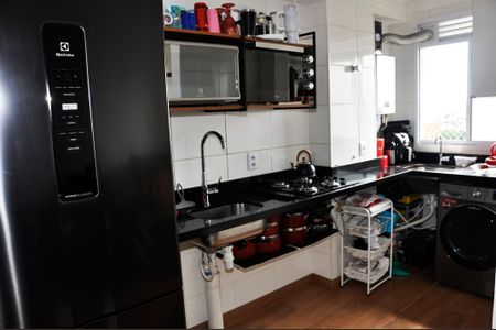 Apartamento à venda com 45m², 2 quartos e 1 vaga Apartamento à venda com 45m², 2 quartos e 1 vagaDetalhe - Cozinha Americana