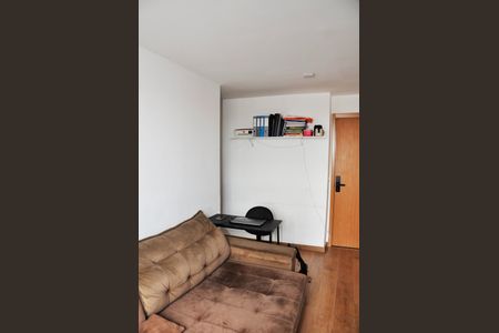 Apartamento à venda com 45m², 2 quartos e 1 vaga Apartamento à venda com 45m², 2 quartos e 1 vagaDetalhe - Sala