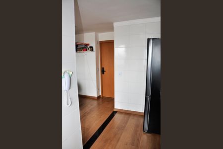 Apartamento à venda com 45m², 2 quartos e 1 vaga Apartamento à venda com 45m², 2 quartos e 1 vagaDetalhe - Cozinha Americana