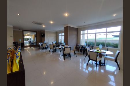 Apartamento à venda com 65m², 2 quartos e 1 vagaÁrea comum - Salão de festas