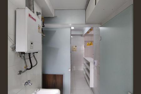 Apartamento à venda com 65m², 2 quartos e 1 vagaÁrea de Serviço