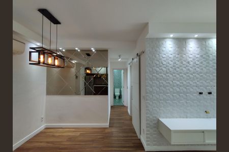 Apartamento à venda com 65m², 2 quartos e 1 vagaSala 