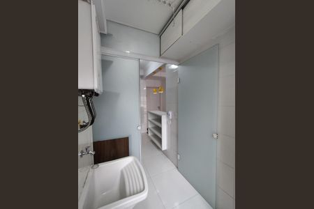 Apartamento à venda com 65m², 2 quartos e 1 vagaÁrea de Serviço