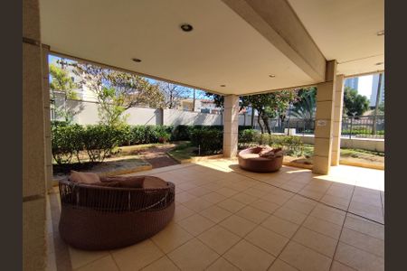 Apartamento à venda com 65m², 2 quartos e 1 vagaÁrea comum