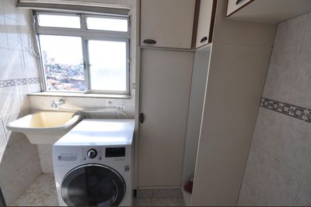 Apartamento para alugar com 63m², 2 quartos e 1 vagaÁrea de Serviço