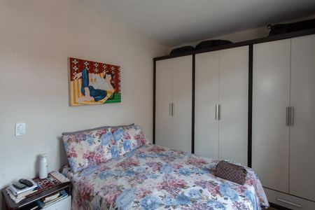 Apartamento à venda com 128m², 3 quartos e 2 vagas Apartamento à venda com 128m², 3 quartos e 2 vagasSuite