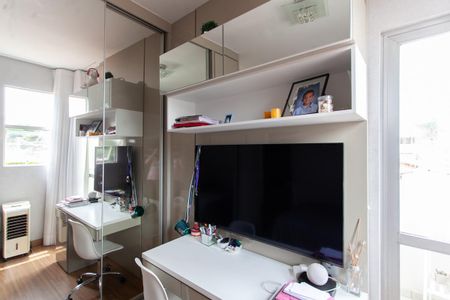 Apartamento à venda com 128m², 3 quartos e 2 vagas Apartamento à venda com 128m², 3 quartos e 2 vagasQuarto 2