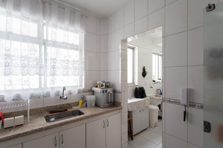 Apartamento à venda com 128m², 3 quartos e 2 vagas Apartamento à venda com 128m², 3 quartos e 2 vagasCozinha