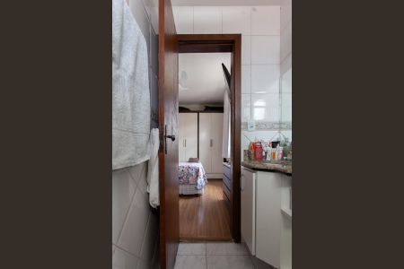 Apartamento à venda com 128m², 3 quartos e 2 vagas Apartamento à venda com 128m², 3 quartos e 2 vagasBanheiro da Suíte
