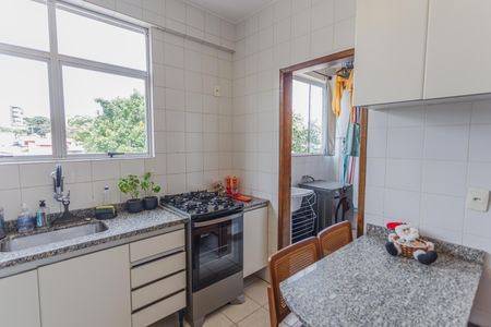 Apartamento à venda com 180m², 3 quartos e 2 vagas Apartamento à venda com 180m², 3 quartos e 2 vagasCozinha