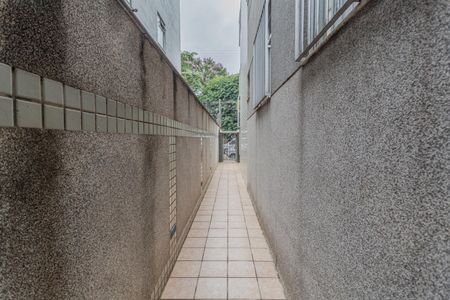 Apartamento à venda com 180m², 3 quartos e 2 vagas Apartamento à venda com 180m², 3 quartos e 2 vagasHall de entrada