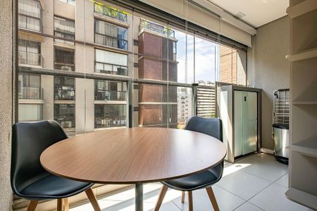 Studio de kitnet/studio para alugar com 1 quarto, 27m² em Pinheiros, São Paulo