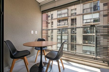 Studio de kitnet/studio para alugar com 1 quarto, 27m² em Pinheiros, São Paulo