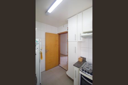 Apartamento à venda com 78m², 2 quartos e 2 vagasCozinha e Área de Serviço