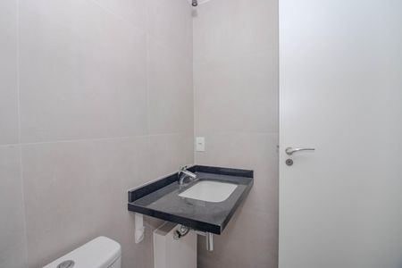 Apartamento à venda com 65m², 2 quartos e 1 vaga Apartamento à venda com 65m², 2 quartos e 1 vagaBanheiro Social