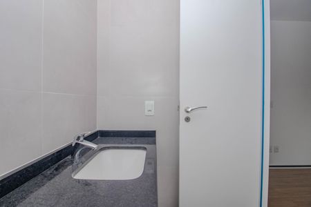 Apartamento à venda com 65m², 2 quartos e 1 vaga Apartamento à venda com 65m², 2 quartos e 1 vagaBanheiro da Suíte