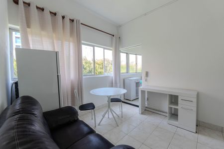 Sala de kitnet/studio para alugar com 1 quarto, 32m² em República, São Paulo