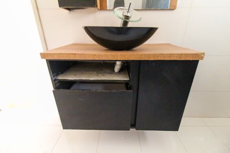 Casa para alugar com 162m², 2 quartos e 1 vagaBanheiro da Suíte