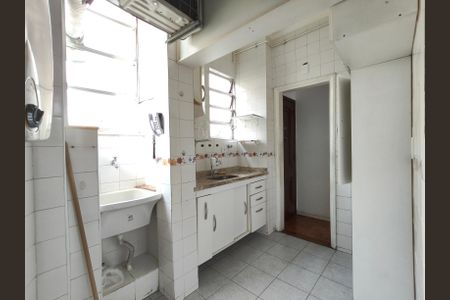 Apartamento à venda com 50m², 2 quartos e sem vaga Apartamento à venda com 50m², 2 quartos e sem vagaCozinha e Área de Serviço