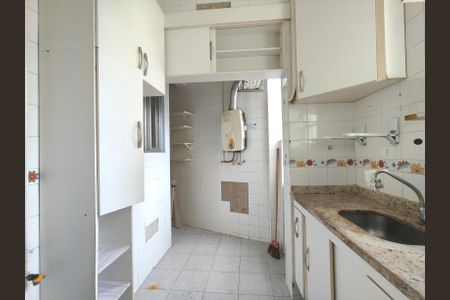 Apartamento à venda com 50m², 2 quartos e sem vaga Apartamento à venda com 50m², 2 quartos e sem vagaCozinha e Área de Serviço