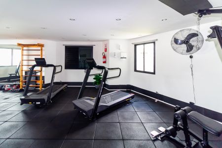 Apartamento à venda com 129m², 3 quartos e 4 vagasÁrea comum - Academia