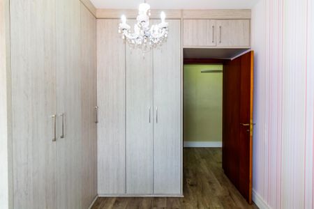 Apartamento à venda com 129m², 3 quartos e 4 vagasQuarto 2