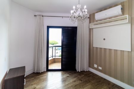 Apartamento à venda com 129m², 3 quartos e 4 vagasQuarto 3 - Suíte