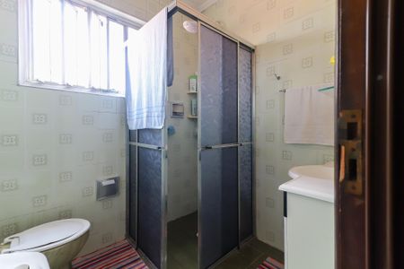 Casa à venda com 250m², 4 quartos e 3 vagasQuarto 2 - Suíte