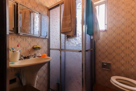 Casa à venda com 250m², 4 quartos e 3 vagasBanheiro Social