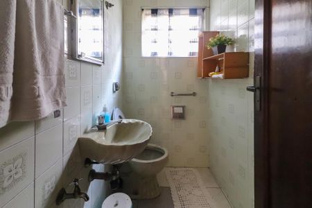 Lavabo de casa à venda com 4 quartos, 250m² em Ferreira, São Paulo