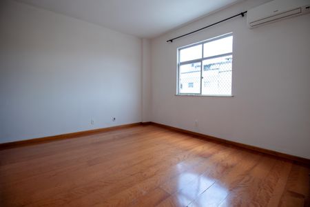 Sala de apartamento para alugar com 2 quartos, 55m² em Vila da Penha, Rio de Janeiro