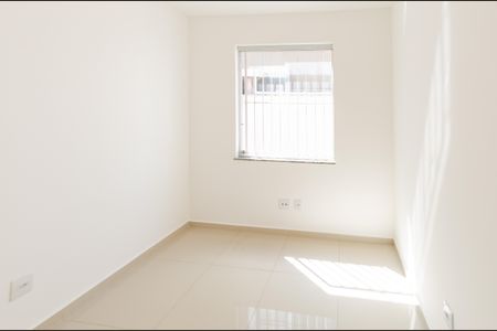 Quarto 1 de apartamento para alugar com 2 quartos, 55m² em Castelo, Belo Horizonte