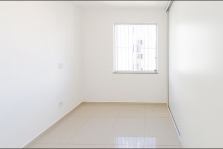 Quarto 2 de apartamento para alugar com 2 quartos, 55m² em Castelo, Belo Horizonte