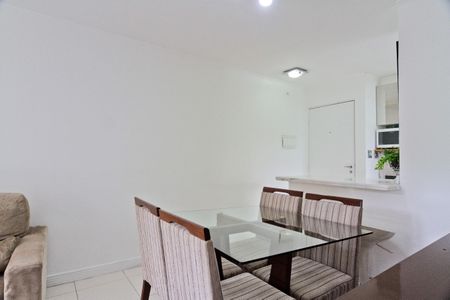 Sala de apartamento para alugar com 2 quartos, 50m² em Vila Jaraguá, São Paulo