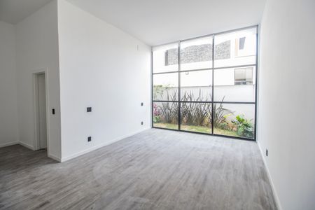 Casa de condomínio para alugar com 370m², 4 quartos e 6 vagasSuíte master