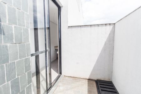 Casa de condomínio para alugar com 370m², 4 quartos e 6 vagasÁrea de Serviço