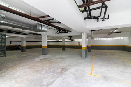 Apartamento para alugar com 40m², 1 quarto e 1 vaga Apartamento para alugar com 40m², 1 quarto e 1 vagaGaragem