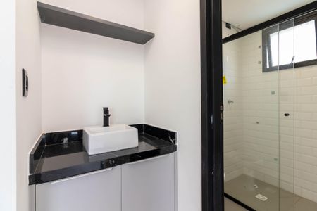 Banheiro de apartamento para alugar com 1 quarto, 40m² em Jardim São Paulo, São Paulo
