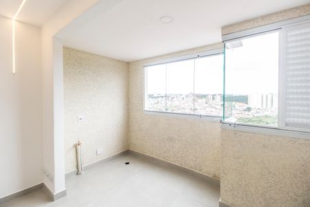 Varanda de apartamento para alugar com 2 quartos, 39m² em Vila Sul Americana, Barueri
