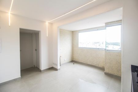 Sala de apartamento para alugar com 2 quartos, 39m² em Vila Sul Americana, Barueri
