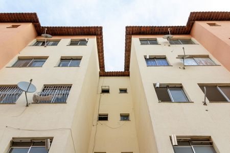 Apartamento para alugar com 48m², 2 quartos e 1 vaga Apartamento para alugar com 48m², 2 quartos e 1 vagaFachada do Prédio