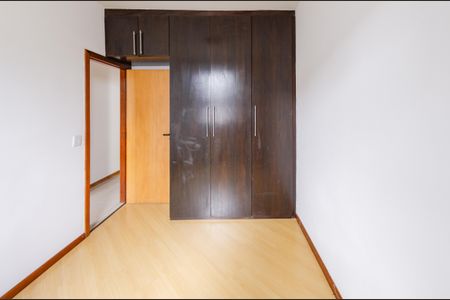 Quarto 2 de apartamento para alugar com 3 quartos, 90m² em Buritis, Belo Horizonte